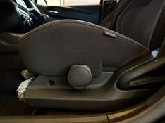 CHEVROLET ONIX 1.4 MPFI LTZ 8V 2014/2014 AUTOGRIF MOTORS CAMPO BOM / Carros no Vale