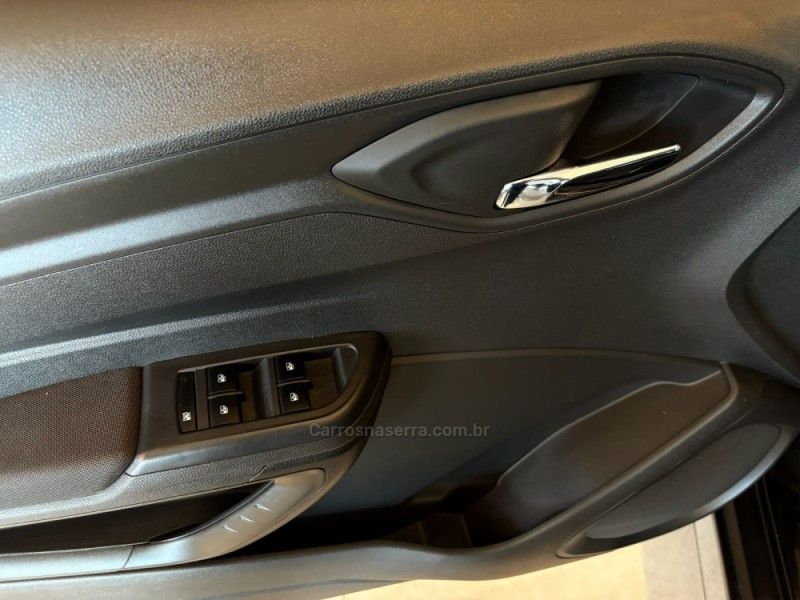 CHEVROLET ONIX 1.4 MPFI LTZ 8V 2014/2014 AUTOGRIF MOTORS CAMPO BOM / Carros no Vale