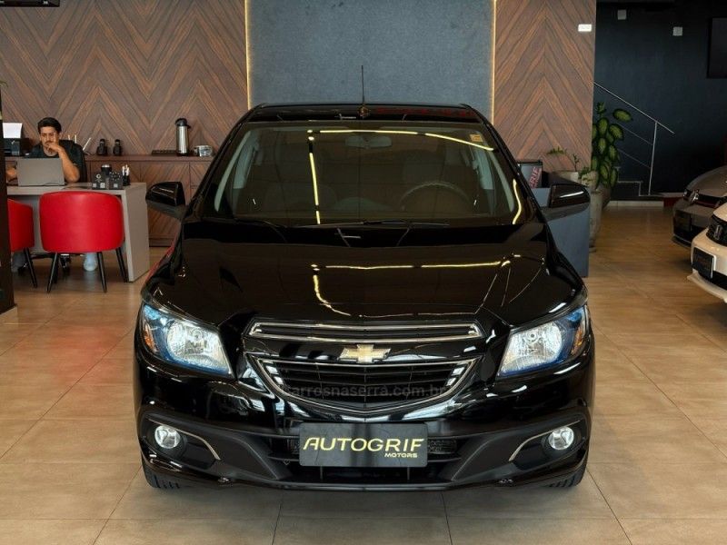 CHEVROLET ONIX 1.4 MPFI LTZ 8V 2014/2014 AUTOGRIF MOTORS CAMPO BOM / Carros no Vale