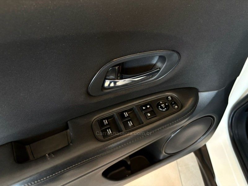 HONDA HR-V 1.8 16V EXL 2016/2016 AUTOGRIF MOTORS CAMPO BOM / Carros no Vale