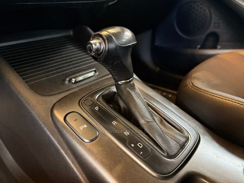 KIA CERATO 1.6 SX3 16V 2014/2014 AUTOGRIF MOTORS CAMPO BOM / Carros no Vale