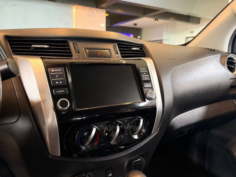 NISSAN FRONTIER 2.3 ATTACK 4X4 CD BI-TURBO 2020/2020 AUTOGRIF MOTORS CAMPO BOM / Carros no Vale