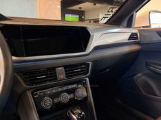 VOLKSWAGEN TAOS 1.4 16V HIGHLINE TSI 2021/2022 AUTOGRIF MOTORS CAMPO BOM / Carros no Vale