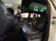 VOLKSWAGEN TAOS 1.4 16V HIGHLINE TSI 2021/2022 AUTOGRIF MOTORS CAMPO BOM / Carros no Vale