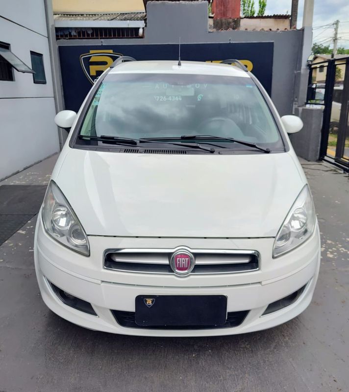 Fiat Idea ATTRACTIVE 1.4 Fire 8V 2013/2014 RENNER AUTOMÓVEIS LAJEADO / Carros no Vale