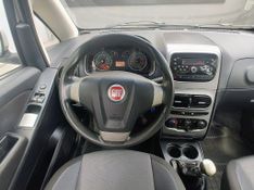 Fiat Idea ATTRACTIVE 1.4 Fire 8V 2013/2014 RENNER AUTOMÓVEIS LAJEADO / Carros no Vale