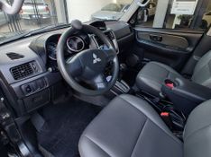 Mitsubishi Pajero TR4 2.0/ 16V 4×4 2010/2010 RENNER AUTOMÓVEIS LAJEADO / Carros no Vale