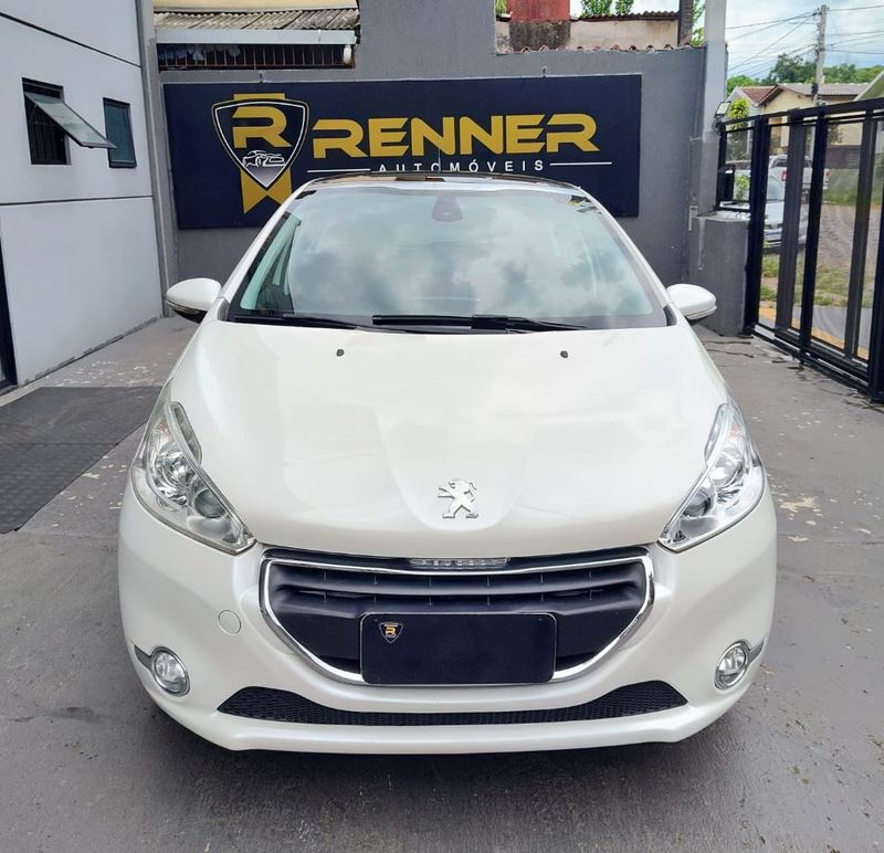 Peugeot 208 Griffe 1.6 16V Mec. 2014/2015 RENNER AUTOMÓVEIS LAJEADO / Carros no Vale