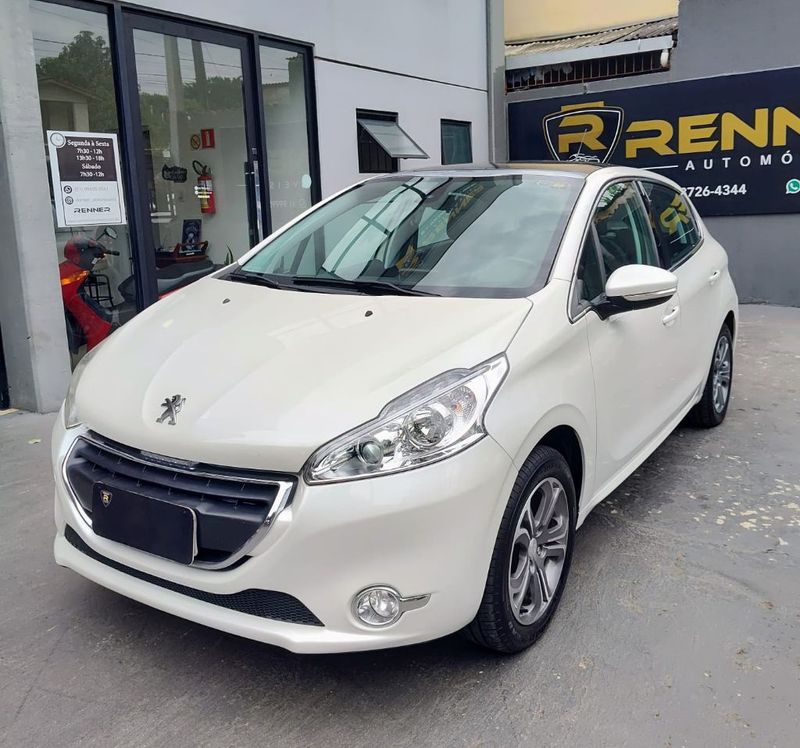 Peugeot 208 Griffe 1.6 16V Mec. 2014/2015 RENNER AUTOMÓVEIS LAJEADO / Carros no Vale