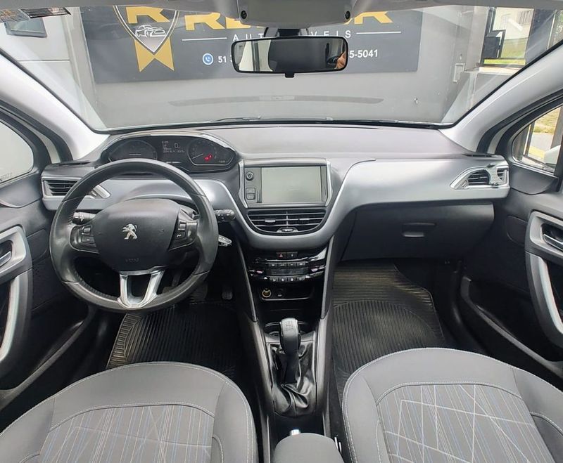 Peugeot 208 Griffe 1.6 16V Mec. 2014/2015 RENNER AUTOMÓVEIS LAJEADO / Carros no Vale