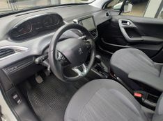 Peugeot 208 Griffe 1.6 16V Mec. 2014/2015 RENNER AUTOMÓVEIS LAJEADO / Carros no Vale