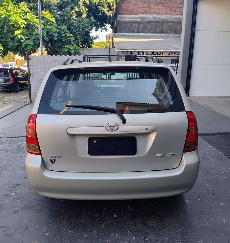 Toyota Corolla Fielder SW 1.8/ XEi 2004/2005 RENNER AUTOMÓVEIS LAJEADO / Carros no Vale