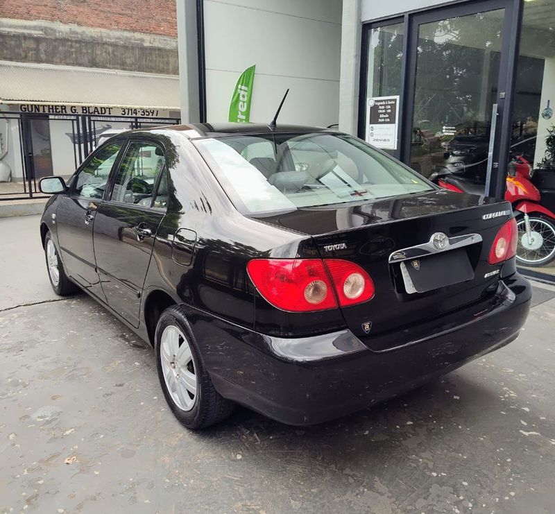 Toyota Corolla SE-G 1.8/ 16V 2005/2005 RENNER AUTOMÓVEIS LAJEADO / Carros no Vale