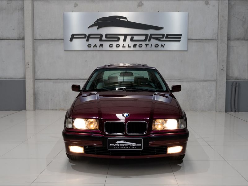 BMW 328i 2.8 SEDAN 24V 1996/1996 PASTORE CAR COLLECTION BENTO GONÇALVES / Carros no Vale