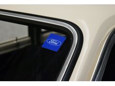 FORD BELINA 1.6 II 8V 1982/1982 PASTORE CAR COLLECTION BENTO GONÇALVES / Carros no Vale