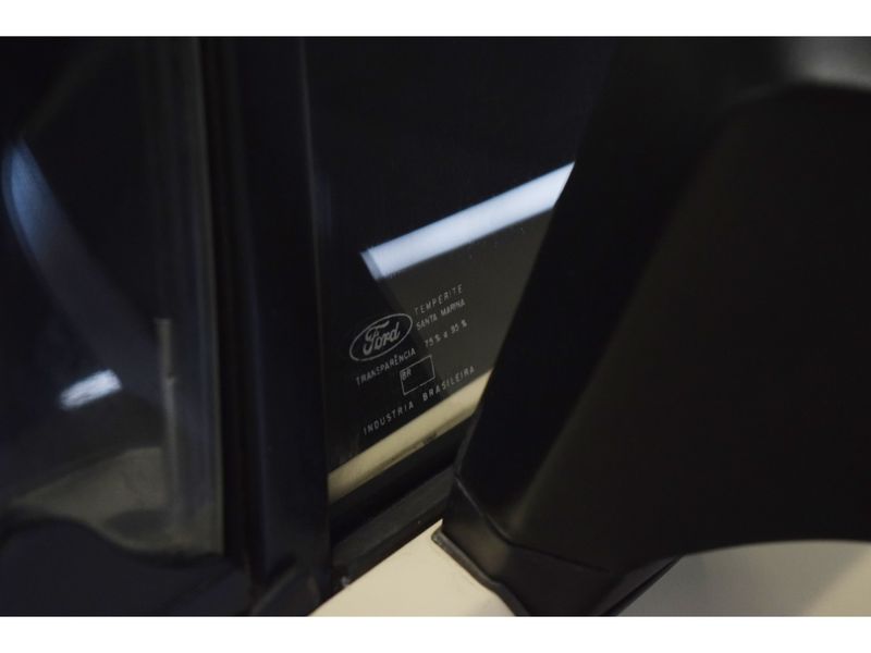 FORD BELINA 1.6 II 8V 1982/1982 PASTORE CAR COLLECTION BENTO GONÇALVES / Carros no Vale