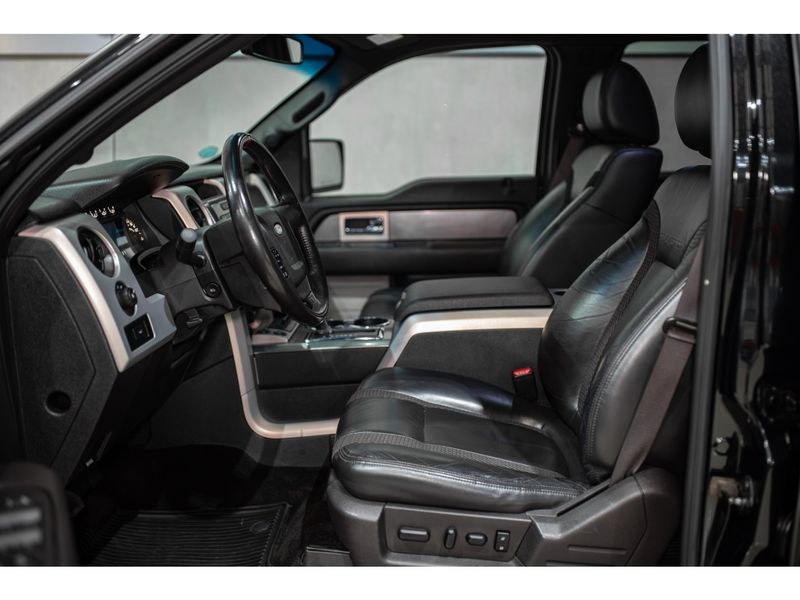 FORD F-150 6.2 SVT RAPTOR 4X4 CD V8 24V 2011/2011 PASTORE CAR COLLECTION BENTO GONÇALVES / Carros no Vale