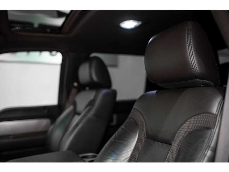 FORD F-150 6.2 SVT RAPTOR 4X4 CD V8 24V 2011/2011 PASTORE CAR COLLECTION BENTO GONÇALVES / Carros no Vale