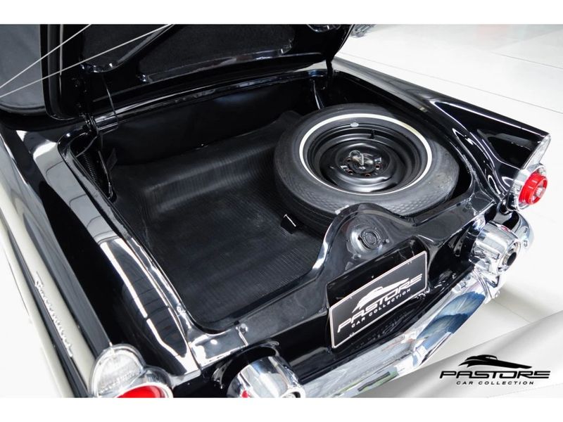 FORD THUNDERBIRD CONVERSIVEL 1955/1955 PASTORE CAR COLLECTION BENTO GONÇALVES / Carros no Vale