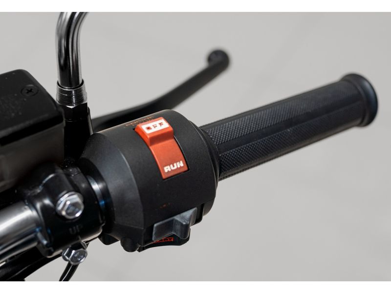 Honda Motos CB 450 DX CB 450 DX 1993/1994 PASTORE CAR COLLECTION BENTO GONÇALVES / Carros no Vale