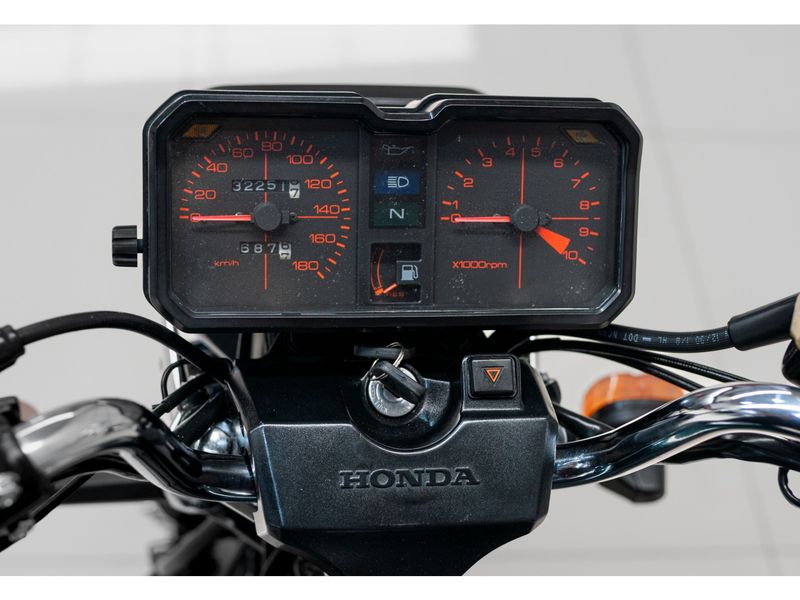 Honda Motos CB 450 DX CB 450 DX 1993/1994 PASTORE CAR COLLECTION BENTO GONÇALVES / Carros no Vale
