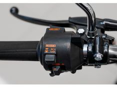 Honda Motos CB 450 DX CB 450 DX 1993/1994 PASTORE CAR COLLECTION BENTO GONÇALVES / Carros no Vale