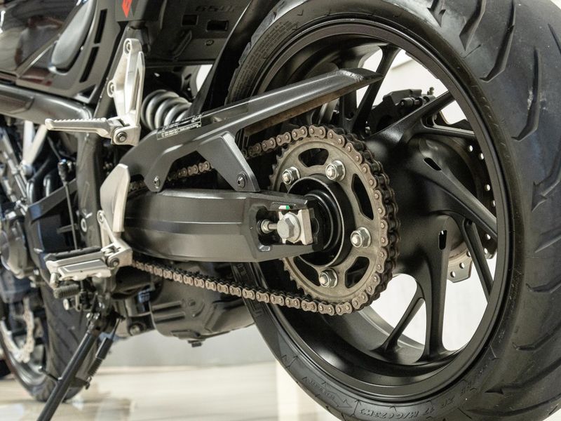 Honda Motos CB 650 F CB 650 F 2019/2019 PASTORE CAR COLLECTION BENTO GONÇALVES / Carros no Vale