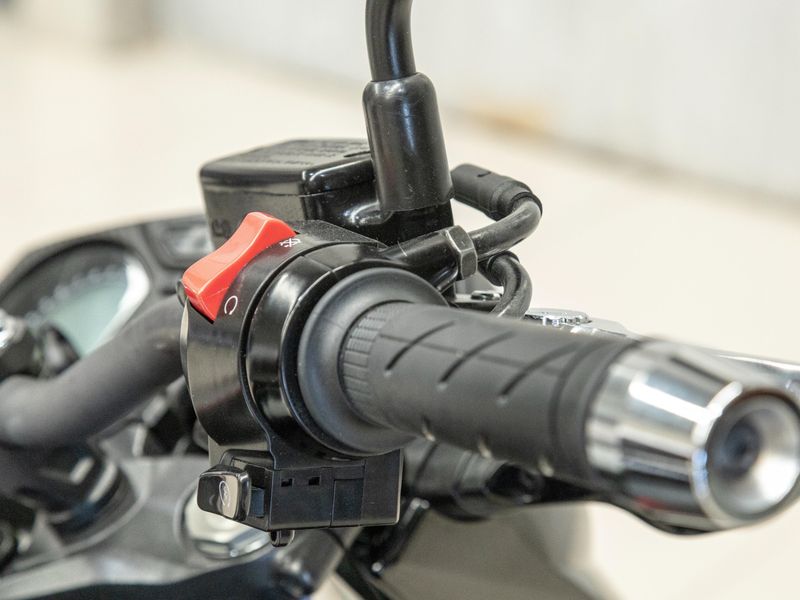 Honda Motos CB 650 F CB 650 F 2019/2019 PASTORE CAR COLLECTION BENTO GONÇALVES / Carros no Vale