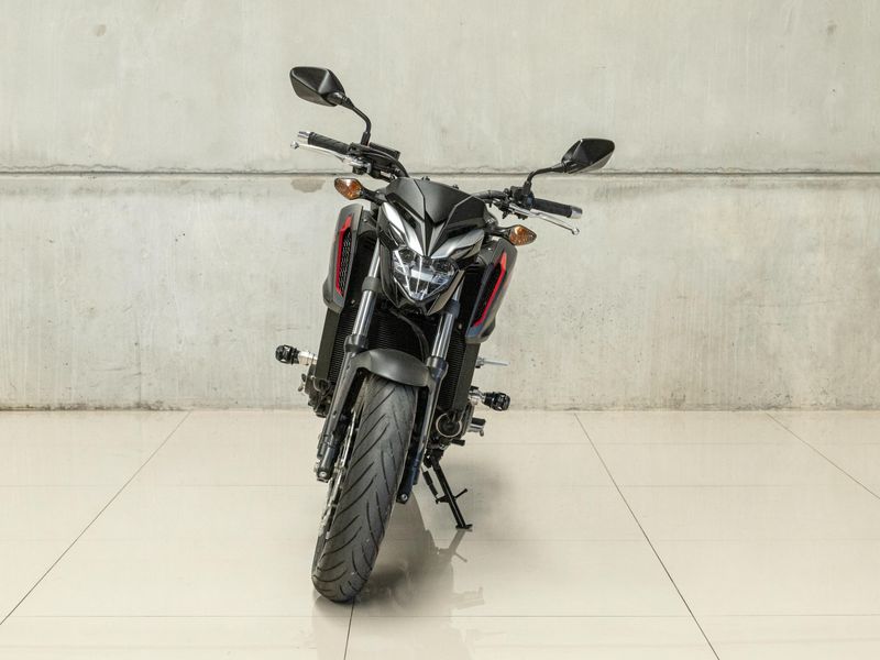 Honda Motos CB 650 F CB 650 F 2019/2019 PASTORE CAR COLLECTION BENTO GONÇALVES / Carros no Vale