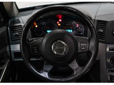 JEEP GRAND CHEROKEE 6.1 SRT HEMI 4X4 V8 16V 2006/2006 PASTORE CAR COLLECTION BENTO GONÇALVES / Carros no Vale