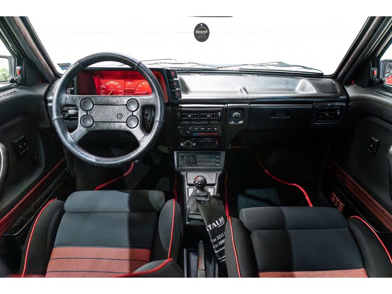 VOLKSWAGEN GOL 1.8 GTS 8V 1988/1989 PASTORE CAR COLLECTION BENTO GONÇALVES / Carros no Vale