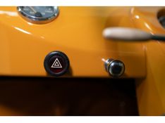 VOLKSWAGEN KOMBI 1.5 LUXO 8V 3P 1973/1973 PASTORE CAR COLLECTION BENTO GONÇALVES / Carros no Vale