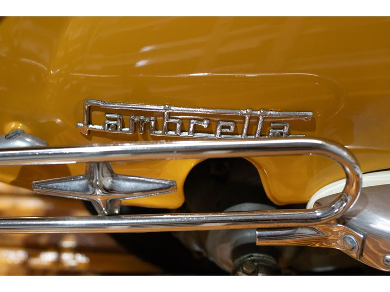 VOLKSWAGEN KOMBI 1.5 LUXO 8V 3P 1973/1973 PASTORE CAR COLLECTION BENTO GONÇALVES / Carros no Vale