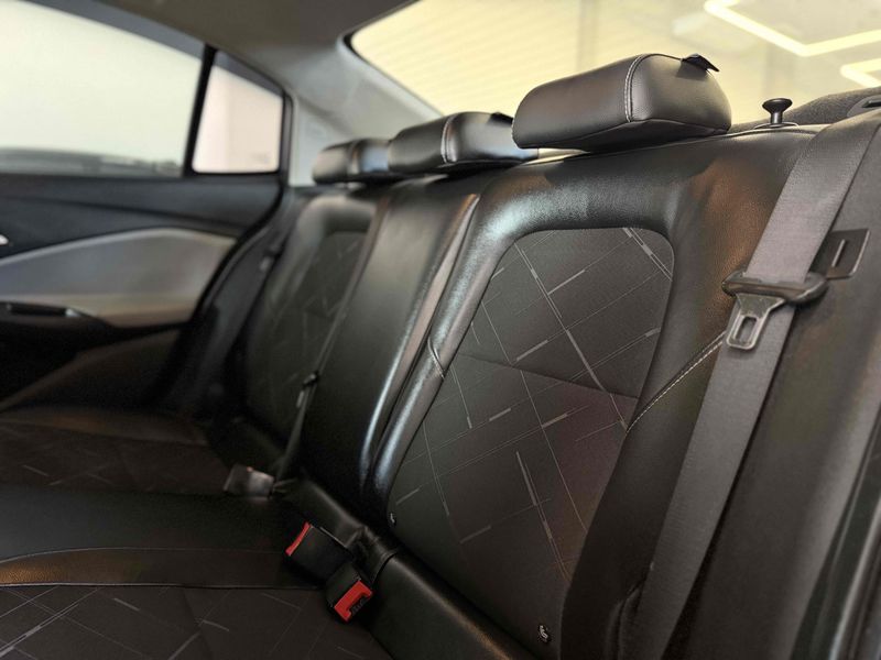 CHEVROLET ONIX 1.0 TURBO PLUS PREMIER 2022/2022 LEHMEN VEÍCULOS VENÂNCIO AIRES / Carros no Vale