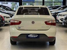 FIAT GRAND SIENA 1.6 MPI ESSENCE 16V AUTOMATIZADO 2015/2016 LEHMEN VEÍCULOS VENÂNCIO AIRES / Carros no Vale