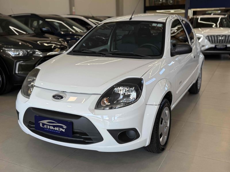 FORD KA 1.0 MPI 8V 2012/2013 LEHMEN VEÍCULOS VENÂNCIO AIRES / Carros no Vale