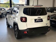 JEEP RENEGADE 1.8 16V SPORT 2016/2016 LEHMEN VEÍCULOS VENÂNCIO AIRES / Carros no Vale