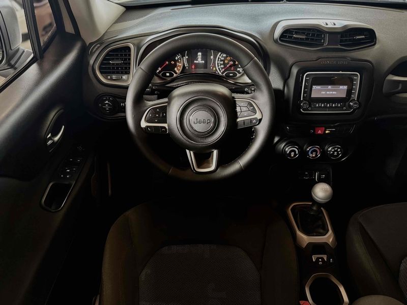 JEEP RENEGADE 1.8 16V SPORT 2016/2016 LEHMEN VEÍCULOS VENÂNCIO AIRES / Carros no Vale