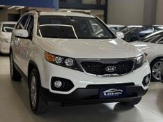 KIA SORENTO 2.4 EX2 4X2 16V 2011/2012 LEHMEN VEÍCULOS VENÂNCIO AIRES / Carros no Vale