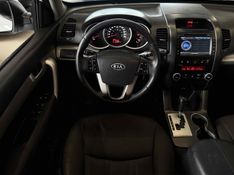 KIA SORENTO 2.4 EX2 4X2 16V 2011/2012 LEHMEN VEÍCULOS VENÂNCIO AIRES / Carros no Vale