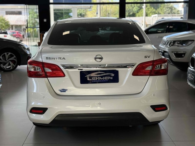 NISSAN SENTRA 2.0 SV 16V FLEXSTART 2018/2018 LEHMEN VEÍCULOS VENÂNCIO AIRES / Carros no Vale