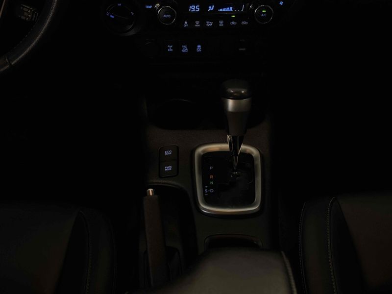 TOYOTA HILUX 2.8 SRV 4X4 CD 16V 2019/2019 LEHMEN VEÍCULOS VENÂNCIO AIRES / Carros no Vale