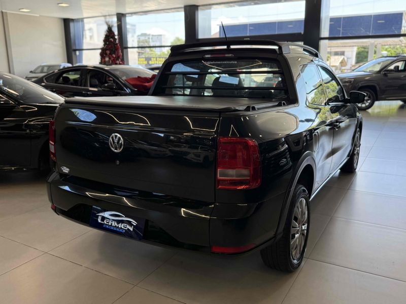 VOLKSWAGEN SAVEIRO 1.6 MSI TRENDLINE CD 8V 2016/2017 LEHMEN VEÍCULOS VENÂNCIO AIRES / Carros no Vale