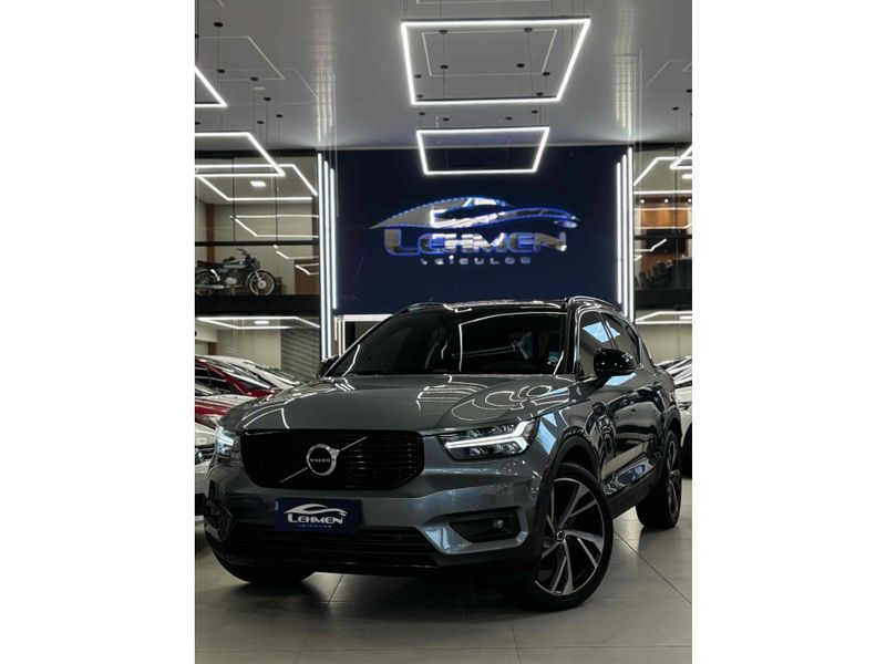 VOLVO XC40 2.0 T5 R-DESIGN AWD GEARTRONIC 2018/2018 LEHMEN VEÍCULOS VENÂNCIO AIRES / Carros no Vale