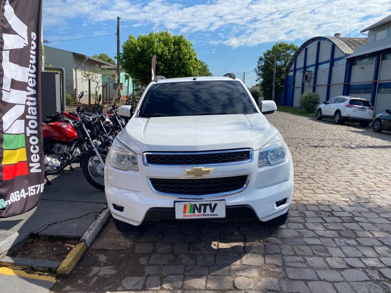 Chevrolet S-10 Cab Dupla Lt 4×2 2.5l Flexpower 2014/2014 NECO TOLATI VEÍCULOS VENÂNCIO AIRES / Carros no Vale