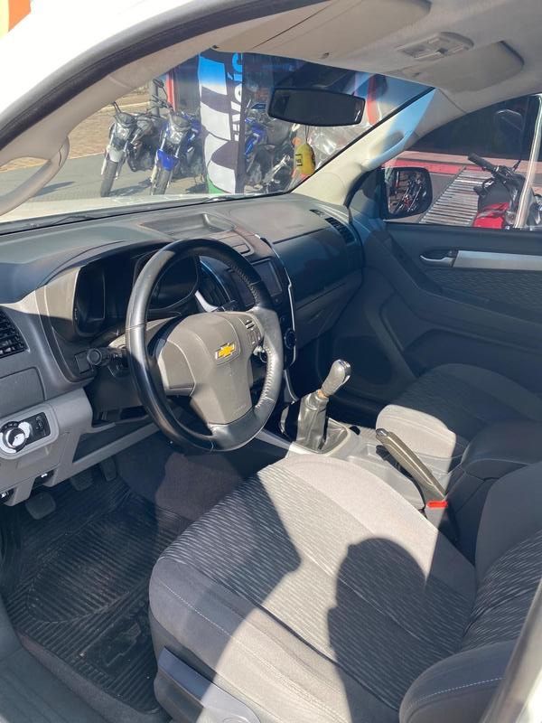 Chevrolet S-10 Cab Dupla Lt 4×2 2.5l Flexpower 2014/2014 NECO TOLATI VEÍCULOS VENÂNCIO AIRES / Carros no Vale