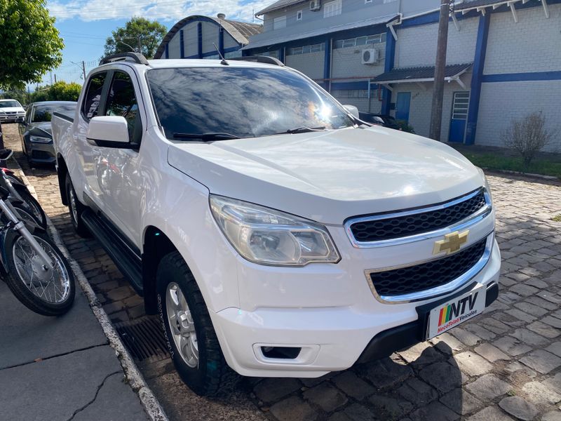 Chevrolet S-10 Cab Dupla Lt 4×2 2.5l Flexpower 2014/2014 NECO TOLATI VEÍCULOS VENÂNCIO AIRES / Carros no Vale