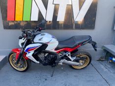 Honda Motos Cb 650f 2014/2015 NECO TOLATI VEÍCULOS VENÂNCIO AIRES / Carros no Vale