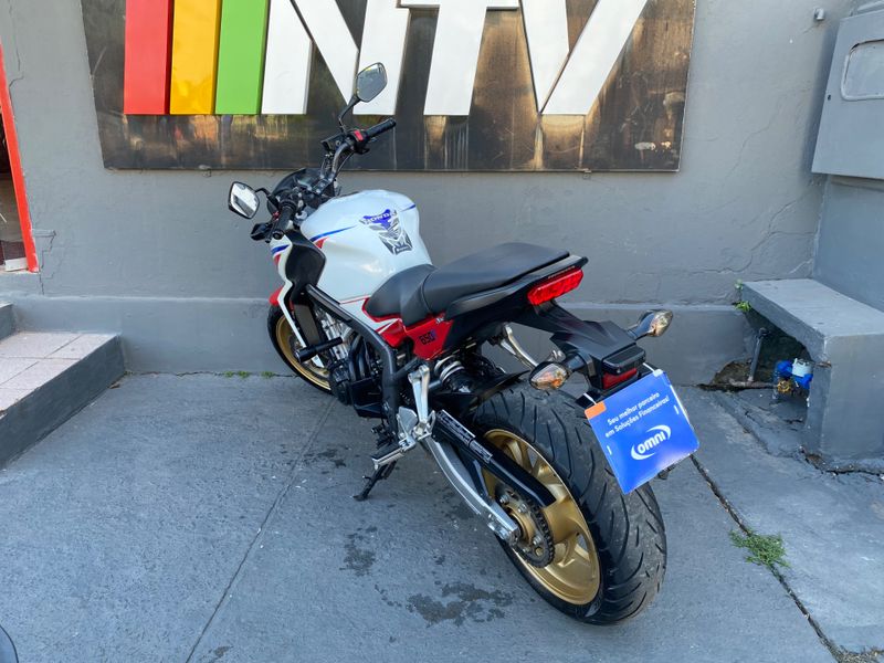 Honda Motos Cb 650f 2014/2015 NECO TOLATI VEÍCULOS VENÂNCIO AIRES / Carros no Vale