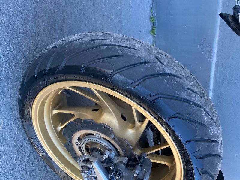 Honda Motos Cb 650f 2014/2015 NECO TOLATI VEÍCULOS VENÂNCIO AIRES / Carros no Vale